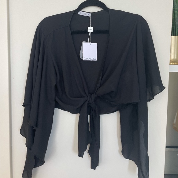 Cropped Tied Black Top - Picture 1 of 3